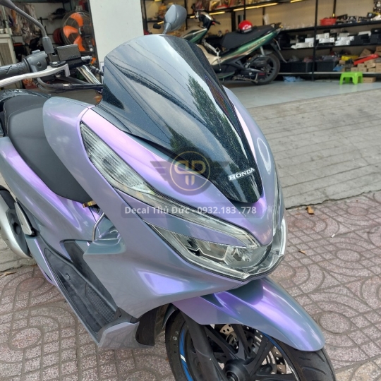 [HONDA PCX150] Dán đổi màu xám xi măng ánh tím