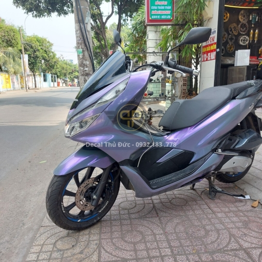 [HONDA PCX150] Dán đổi màu xám xi măng ánh tím